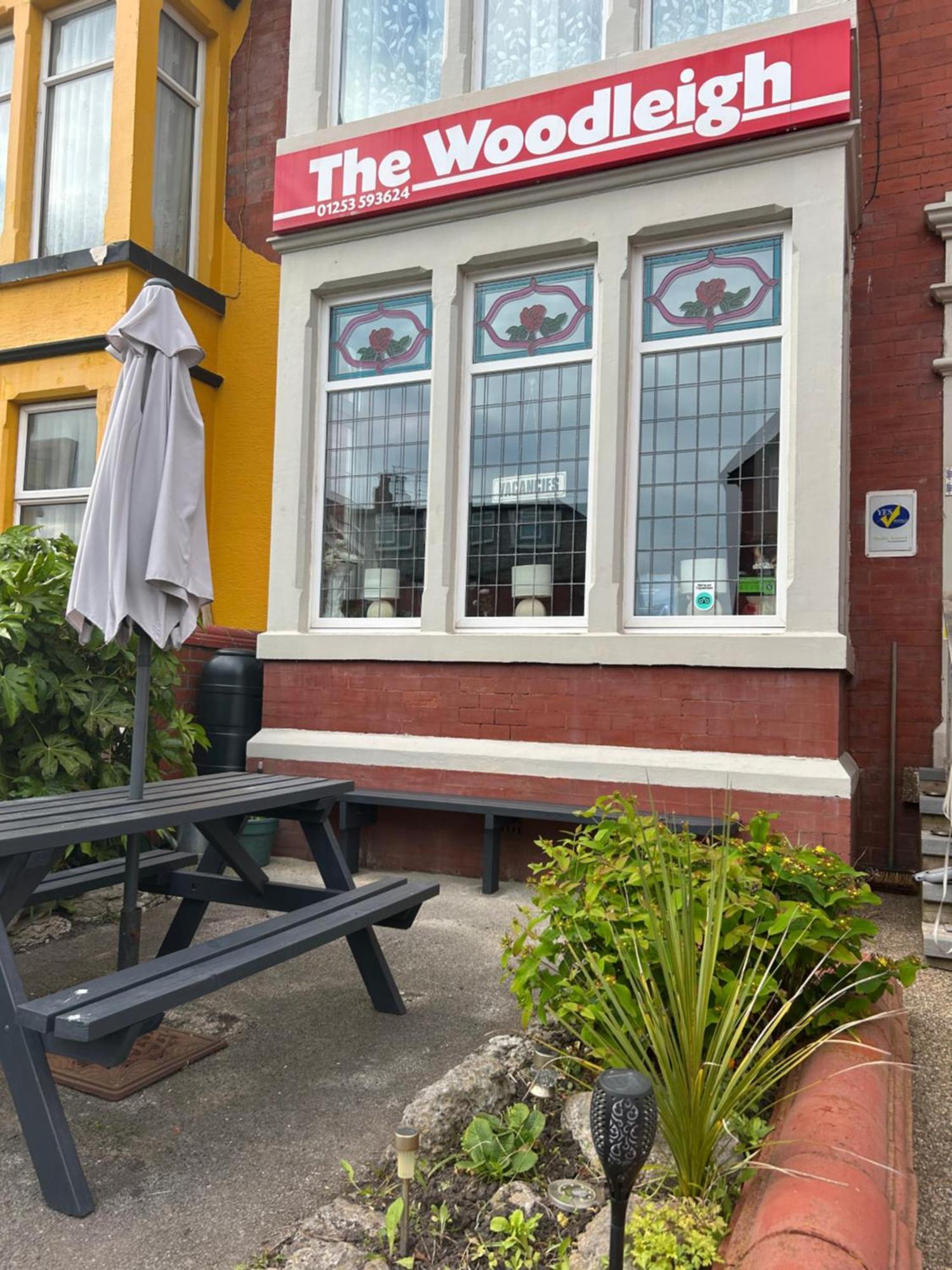 The Woodleigh Family Hotel Blackpool Buitenkant foto