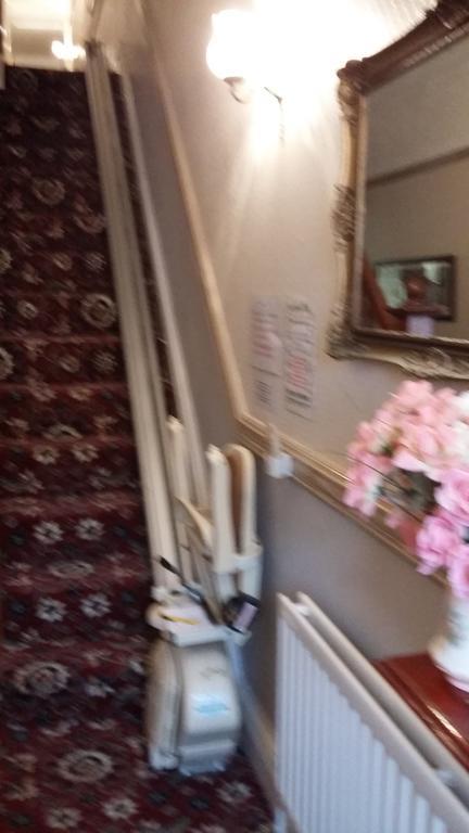 The Woodleigh Family Hotel Blackpool Buitenkant foto